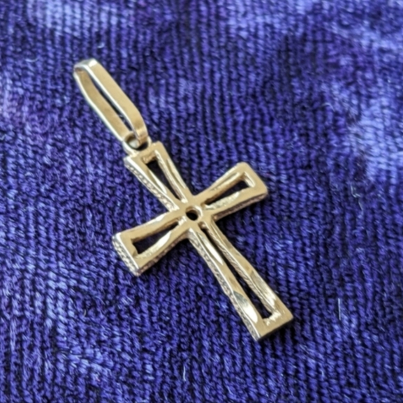 Solid 10K Gold Cross Pendant, Vintage, 1.1" Long - Picture 9 of 9